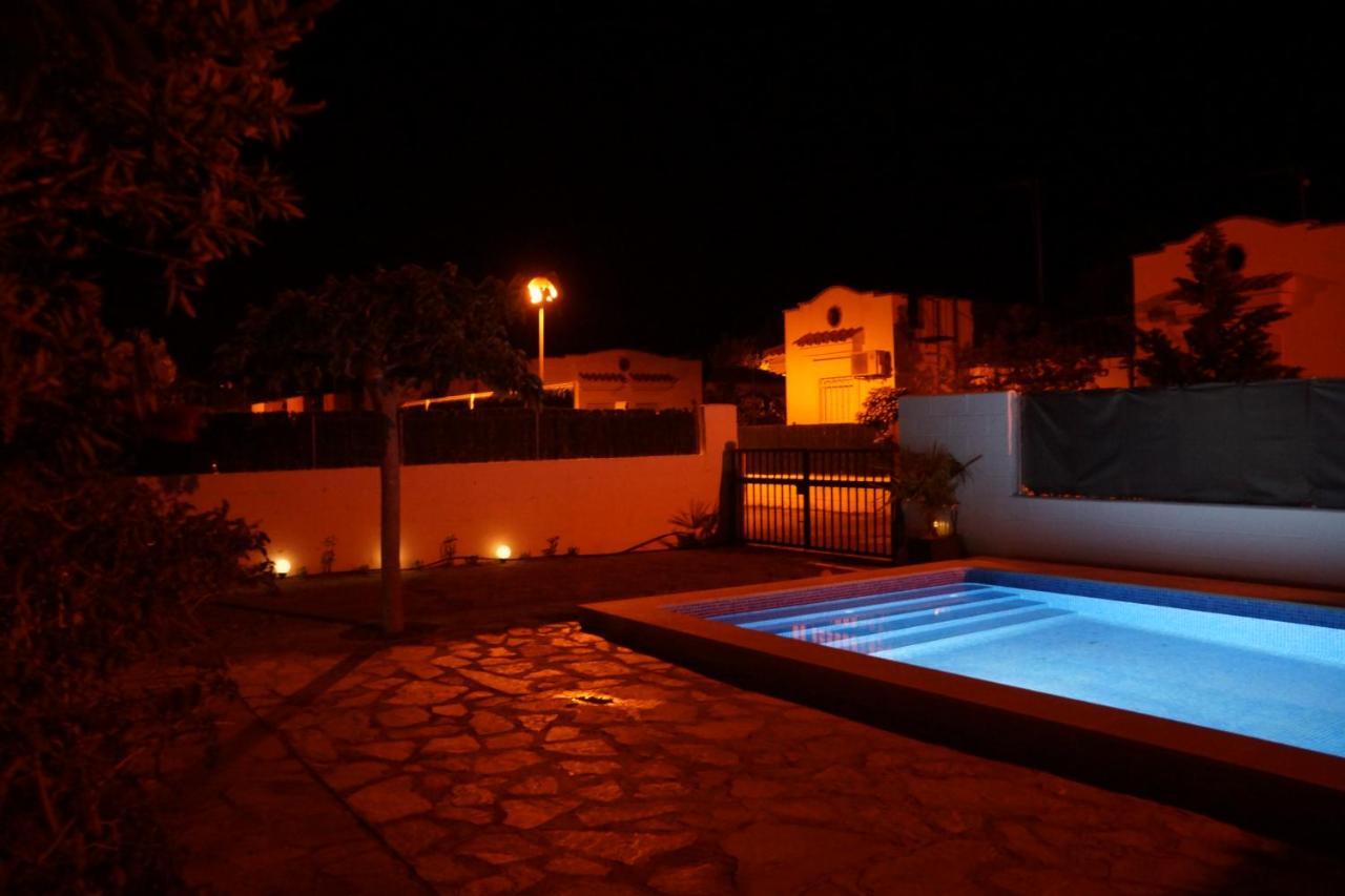 Laila Villa Riumar Exterior foto